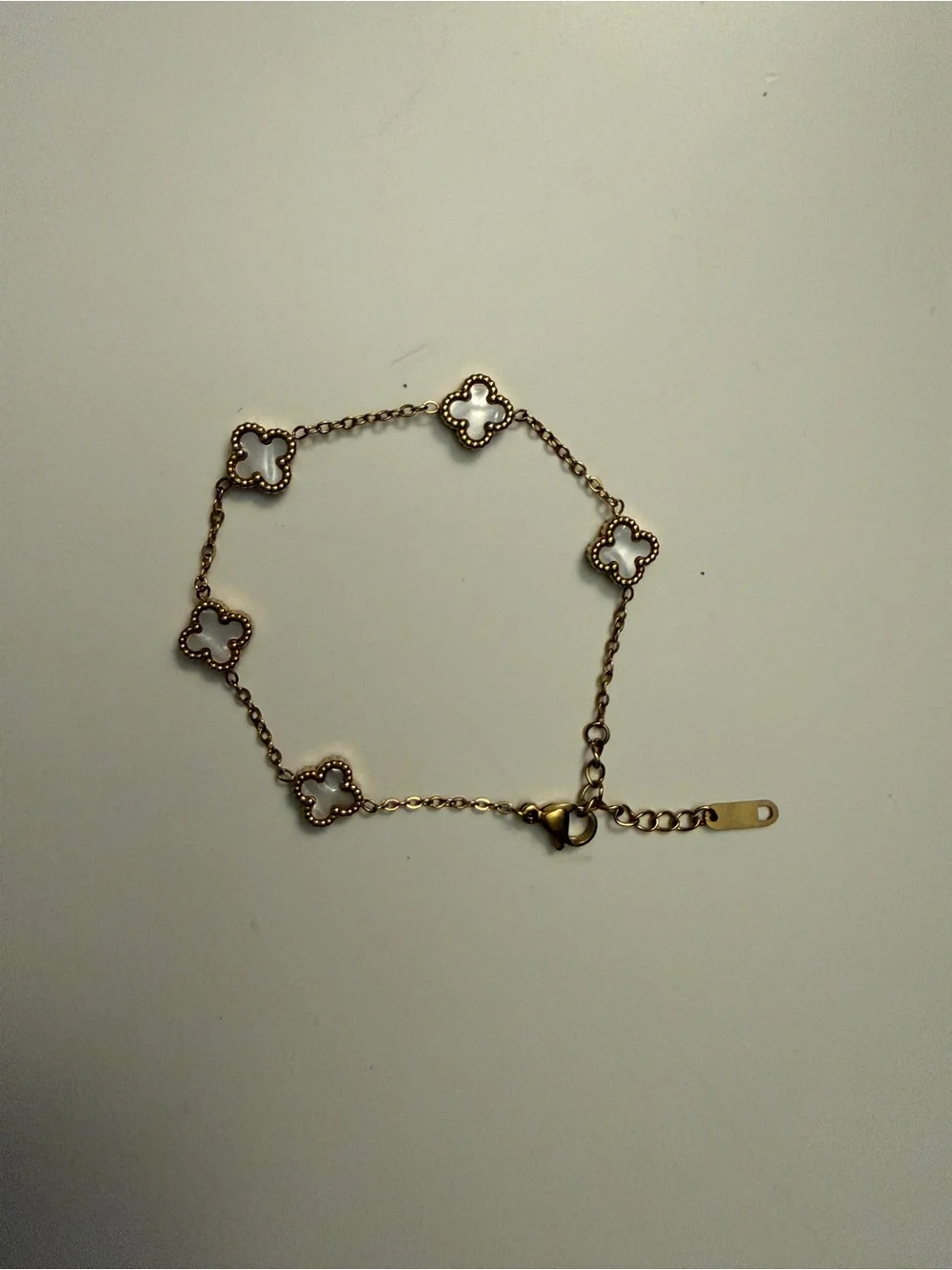 Gold Clover Link Bracelet similar to Arpels